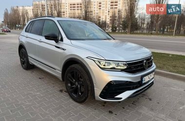 Позашляховик / Кросовер Volkswagen Tiguan 2022 в Києві
