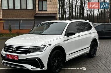 Позашляховик / Кросовер Volkswagen Tiguan 2022 в Вінниці