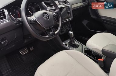 Внедорожник / Кроссовер Volkswagen Tiguan 2021 в Чернигове