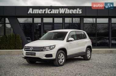 Внедорожник / Кроссовер Volkswagen Tiguan 2013 в Черновцах