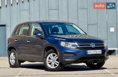 Позашляховик / Кросовер Volkswagen Tiguan 2013 в Харкові