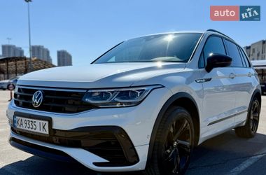 Внедорожник / Кроссовер Volkswagen Tiguan 2023 в Киеве