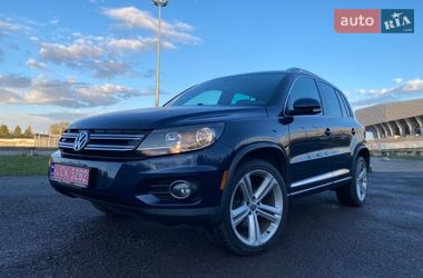 Внедорожник / Кроссовер Volkswagen Tiguan 2016 в Львове