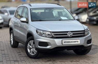 Внедорожник / Кроссовер Volkswagen Tiguan 2016 в Кривом Роге