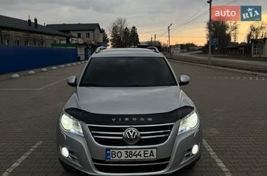 Внедорожник / Кроссовер Volkswagen Tiguan 2010 в Бучаче