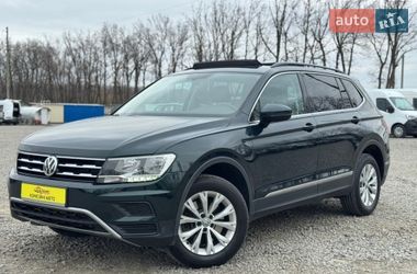Внедорожник / Кроссовер Volkswagen Tiguan 2018 в Умани