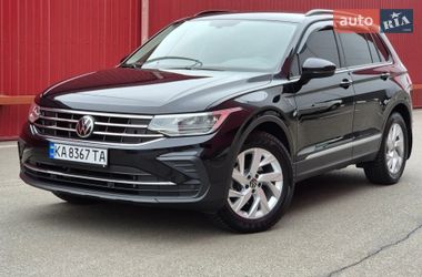 Позашляховик / Кросовер Volkswagen Tiguan 2021 в Києві