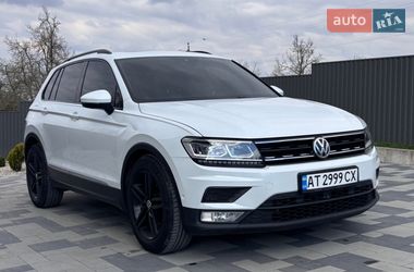 Внедорожник / Кроссовер Volkswagen Tiguan 2016 в Калуше