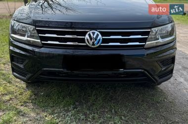Внедорожник / Кроссовер Volkswagen Tiguan 2020 в Харькове