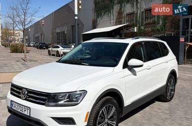 Внедорожник / Кроссовер Volkswagen Tiguan 2019 в Киеве