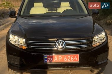 Внедорожник / Кроссовер Volkswagen Tiguan 2017 в Львове