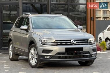 Внедорожник / Кроссовер Volkswagen Tiguan 2020 в Ужгороде