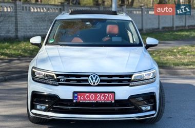 Внедорожник / Кроссовер Volkswagen Tiguan 2017 в Виннице