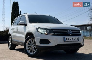 Позашляховик / Кросовер Volkswagen Tiguan 2017 в Сумах