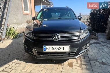 Позашляховик / Кросовер Volkswagen Tiguan 2016 в Решетилівці