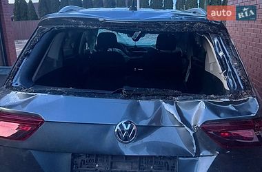 Внедорожник / Кроссовер Volkswagen Tiguan 2020 в Киеве