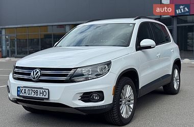 Внедорожник / Кроссовер Volkswagen Tiguan 2016 в Киеве