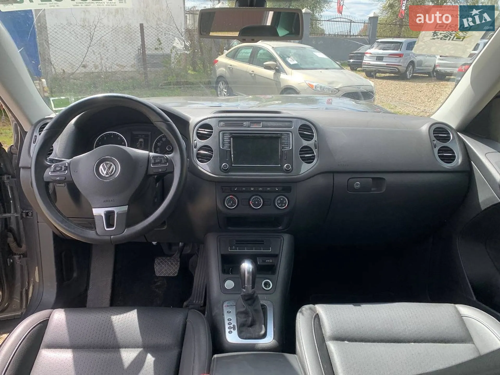 2016 Volkswagen Tiguan - мініатюра 23