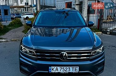 Позашляховик / Кросовер Volkswagen Tiguan 2018 в Києві