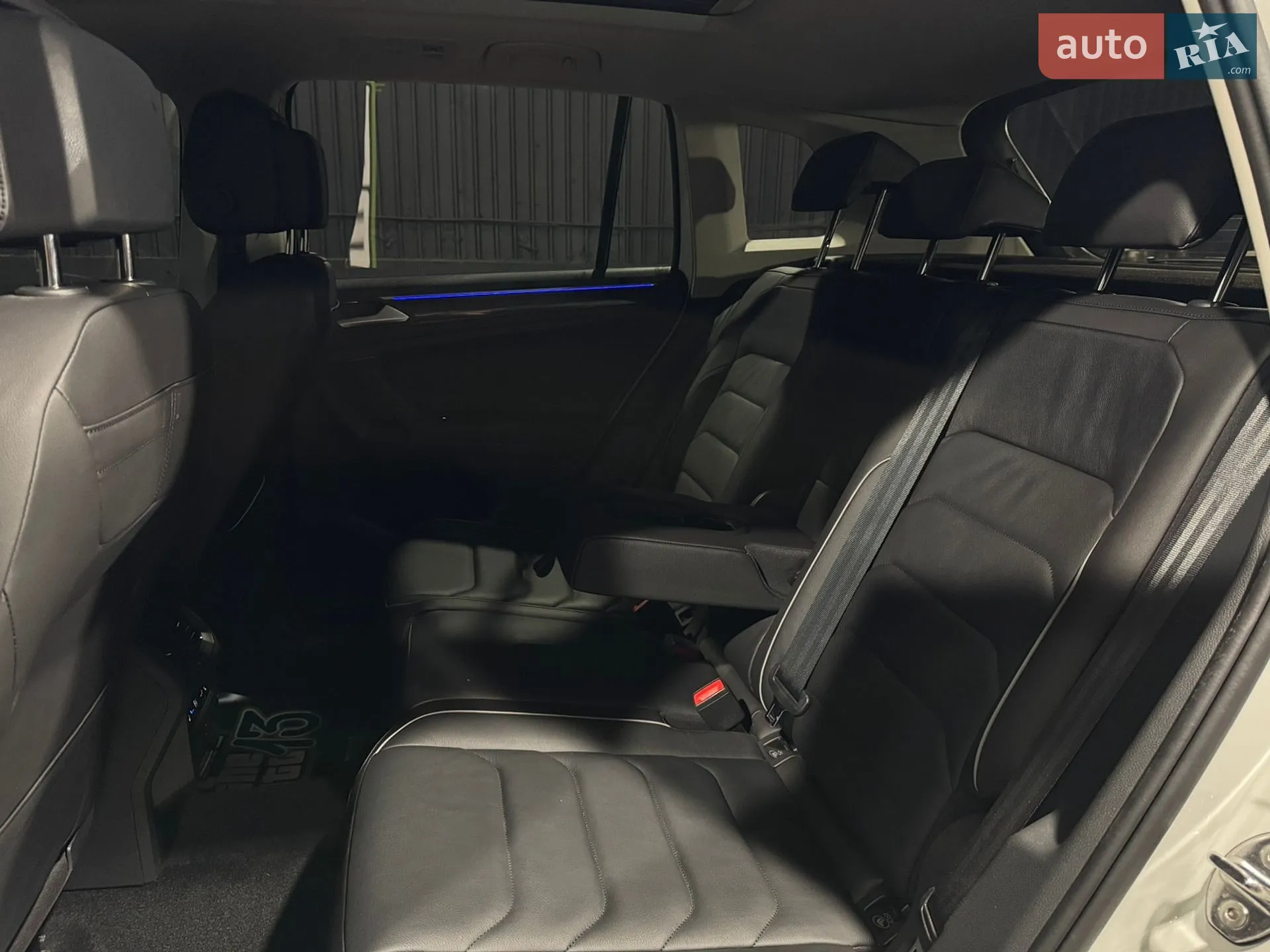 2023 Volkswagen Tiguan - мініатюра 28