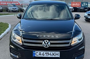 Внедорожник / Кроссовер Volkswagen Tiguan 2012 в Каменке