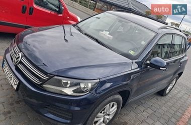 Внедорожник / Кроссовер Volkswagen Tiguan 2015 в Шептицькому