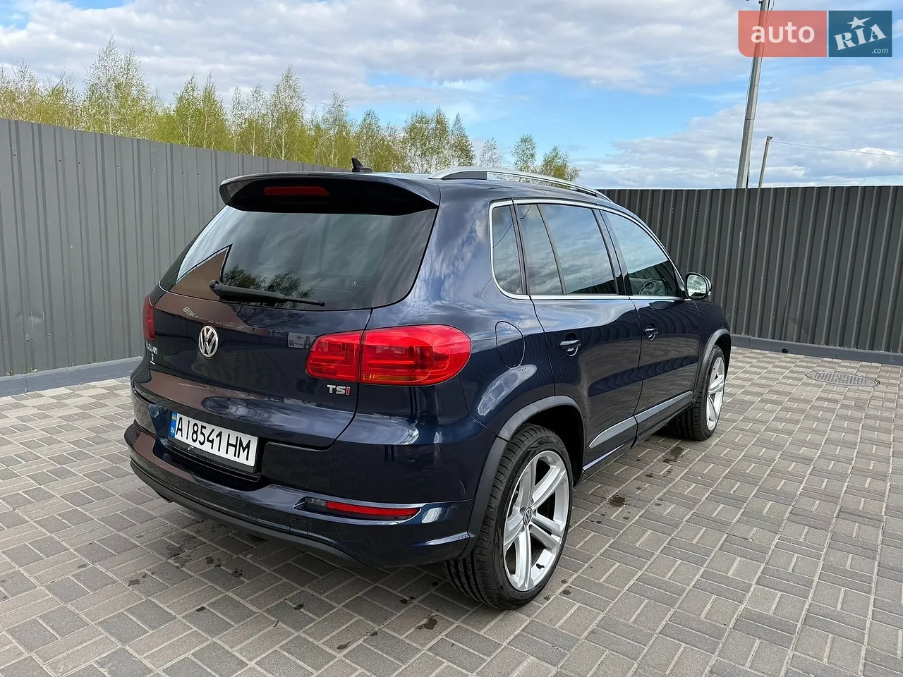 2016 Volkswagen Tiguan - мініатюра 35