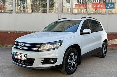 Позашляховик / Кросовер Volkswagen Tiguan 2010 в Тернополі
