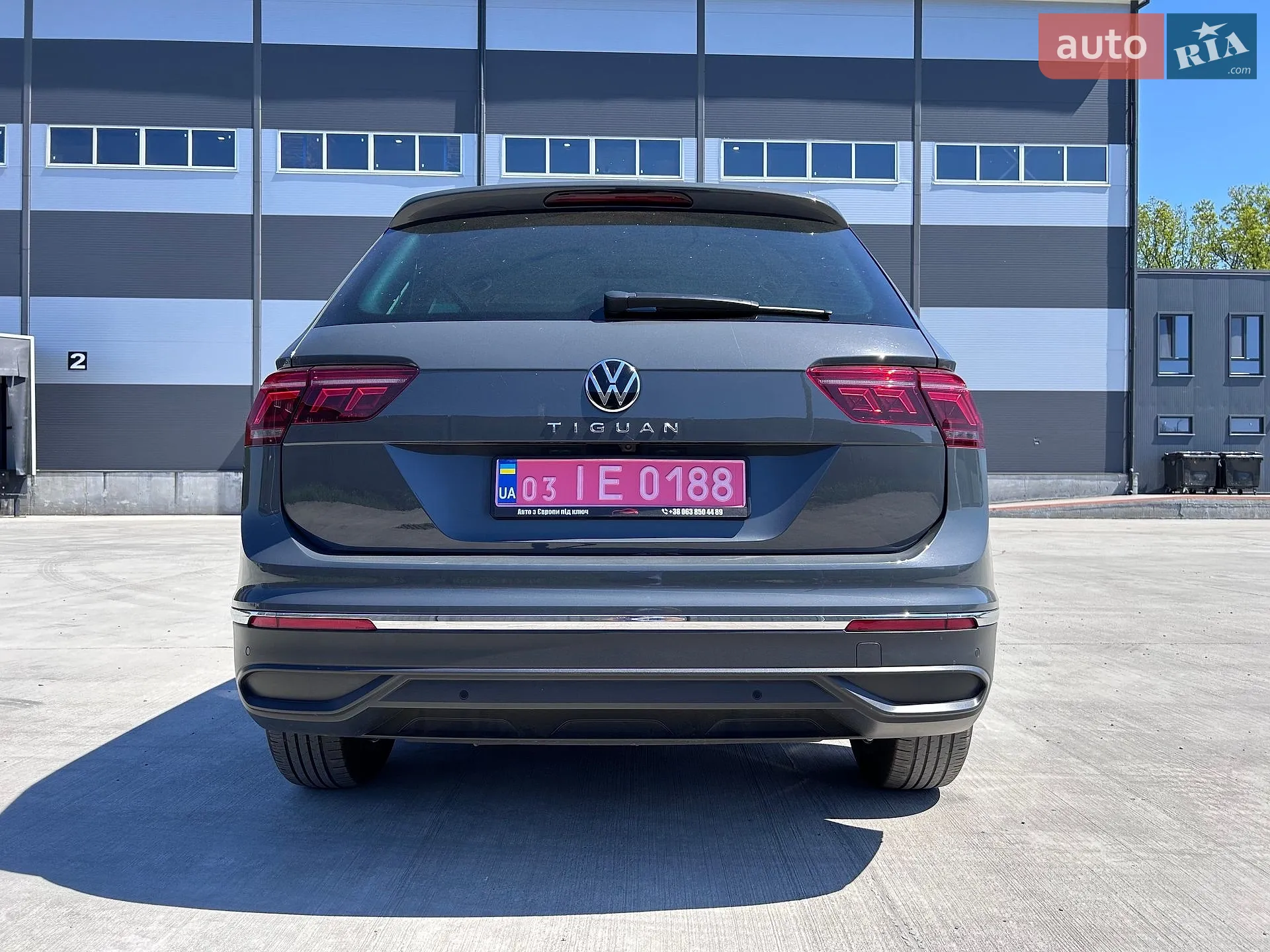 2021 Volkswagen Tiguan - мініатюра 39