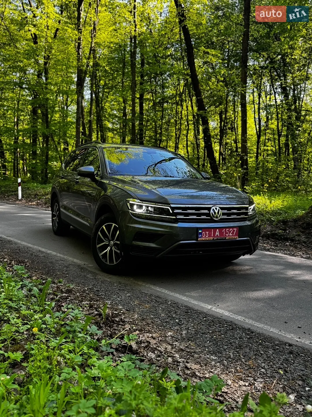 2020 Volkswagen Tiguan - мініатюра 2
