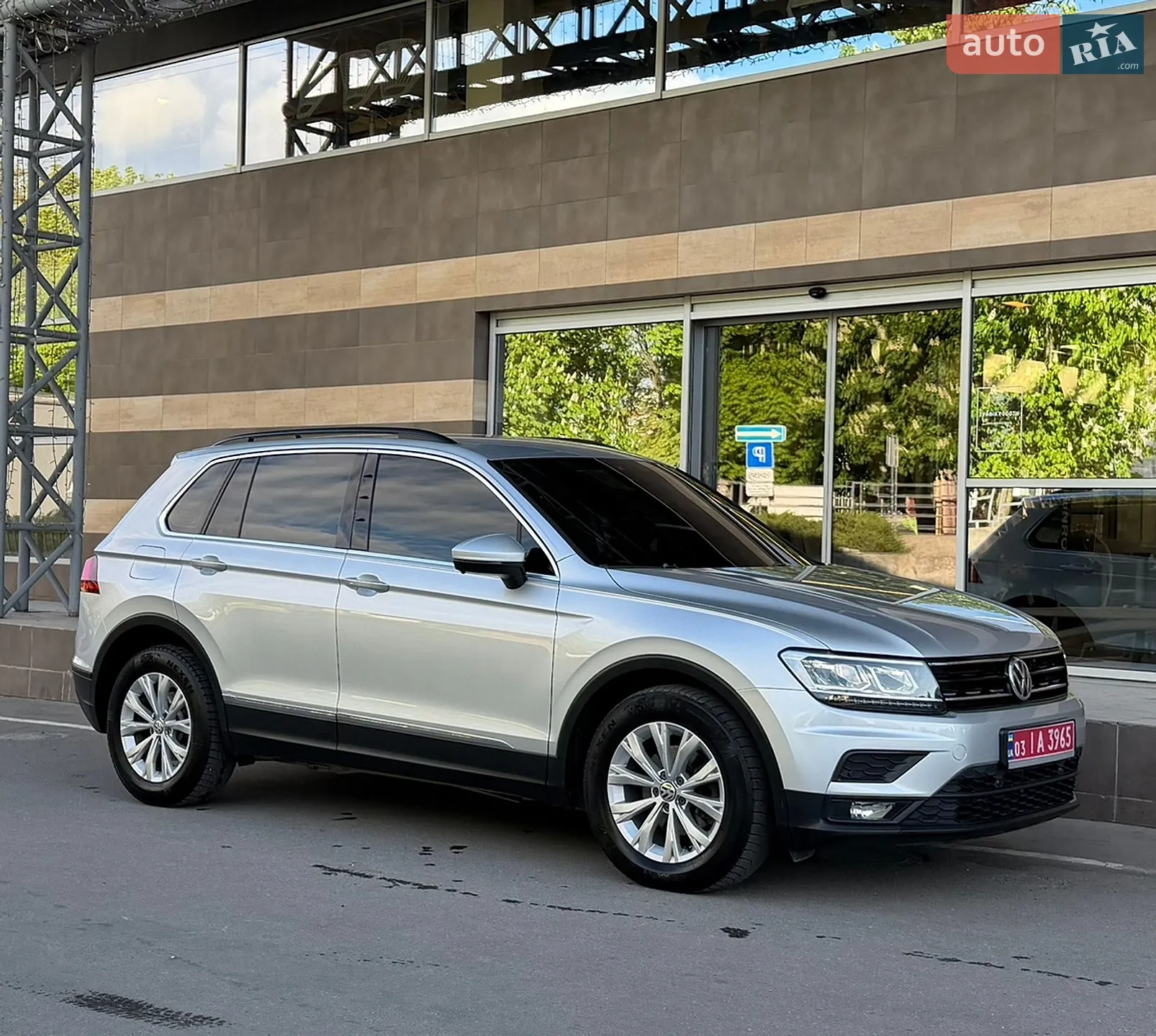 2018 Volkswagen Tiguan - мініатюра 21