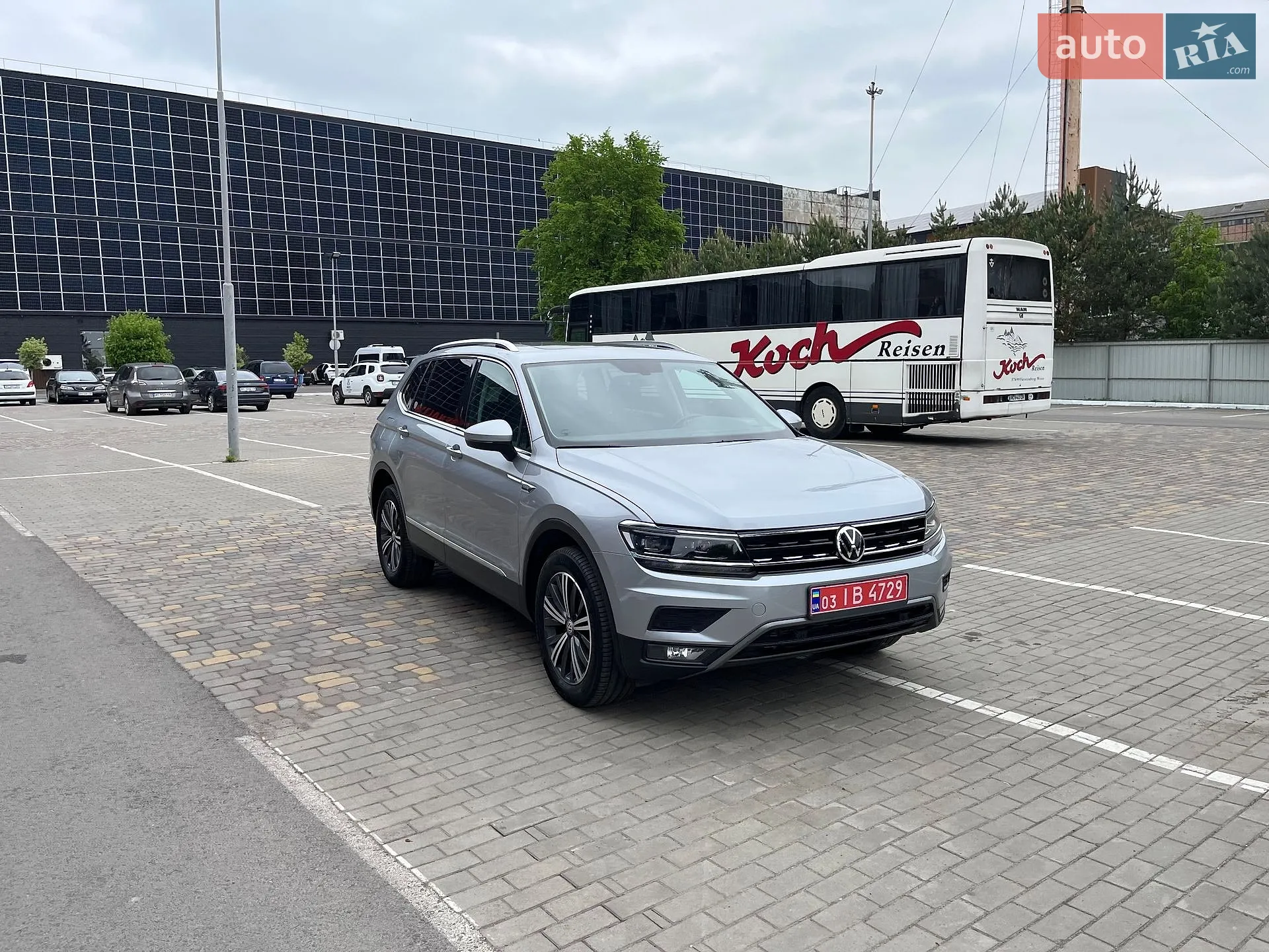 2019 Volkswagen Tiguan - мініатюра 16