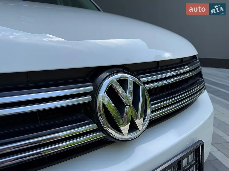 Volkswagen Tiguan 2012 VIN WVGAV7AX7DW543709 фото оголошення 22 з 117