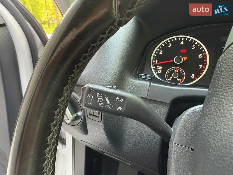 Volkswagen Tiguan 2012 VIN WVGAV7AX7DW543709 фото оголошення 38 з 117