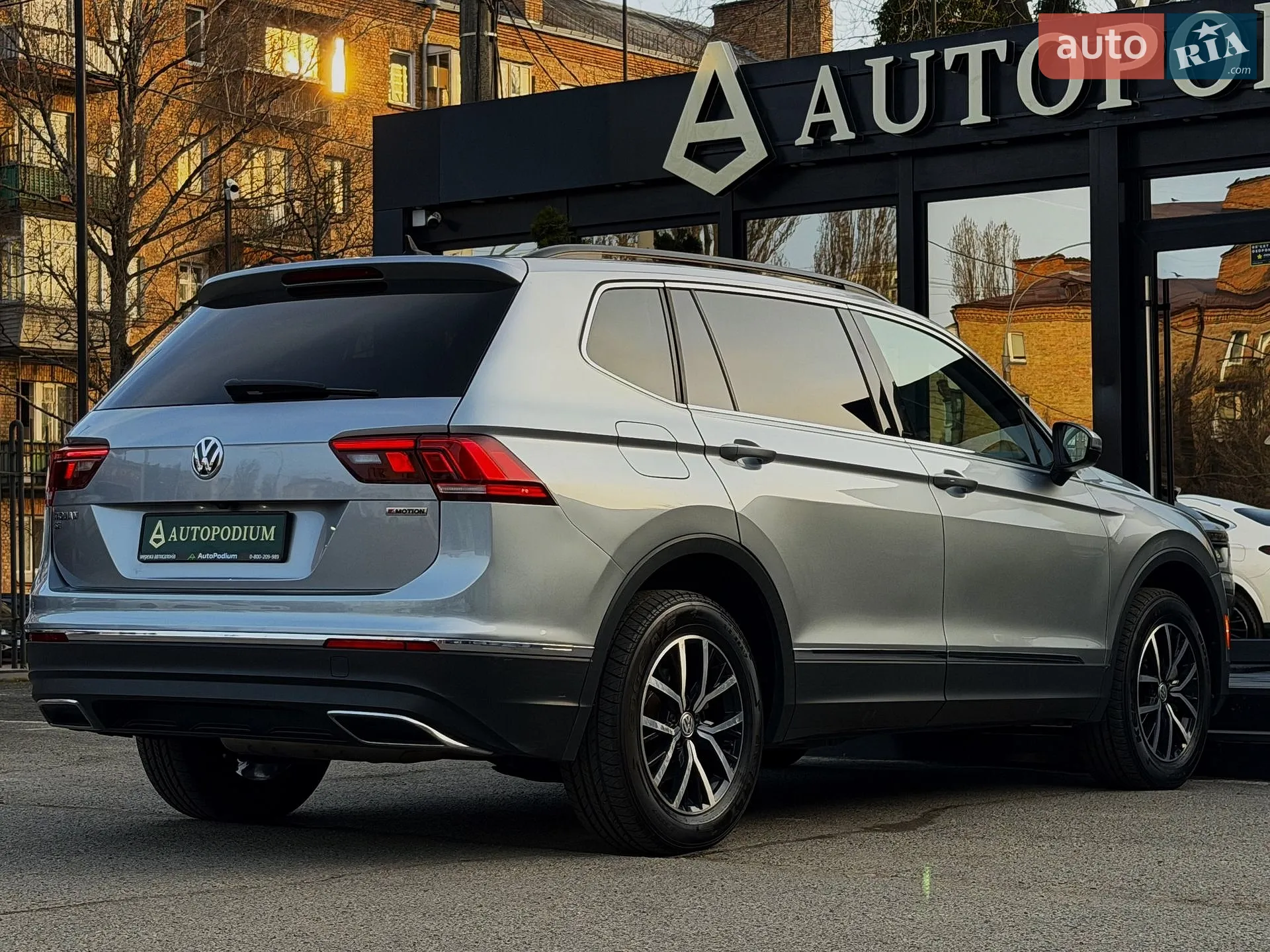 2021 Volkswagen Tiguan - мініатюра 19