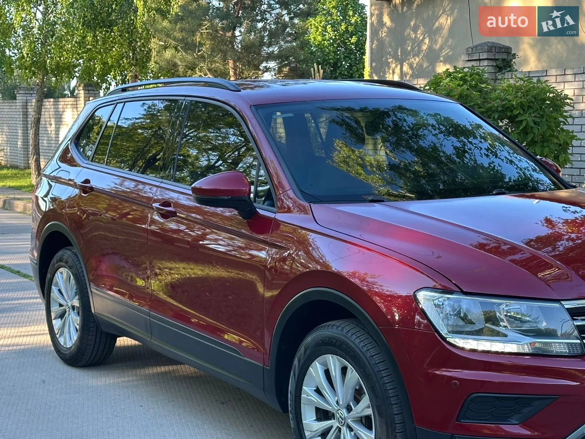 2018 Volkswagen Tiguan - мініатюра 13