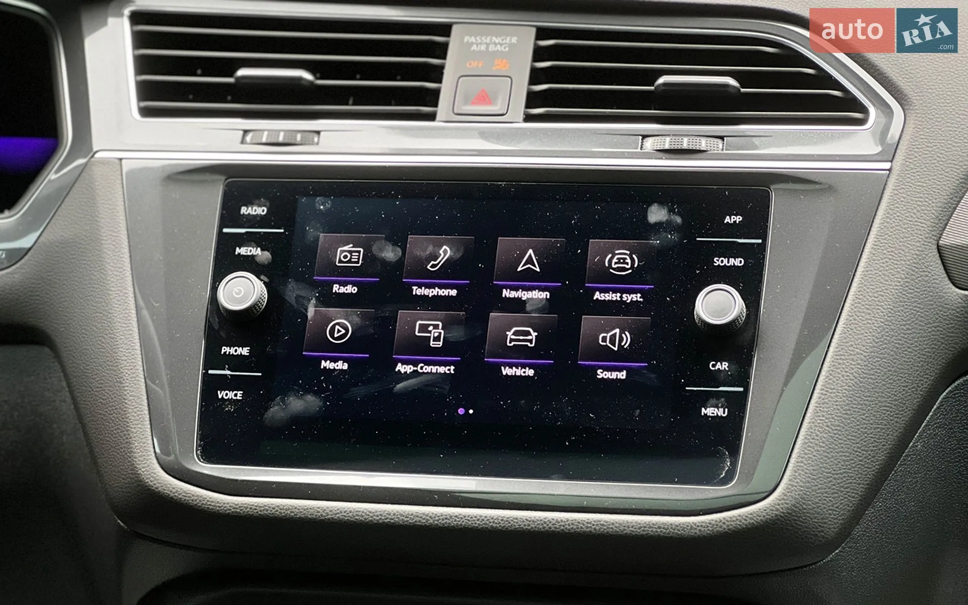 2022 Volkswagen Tiguan - мініатюра 16