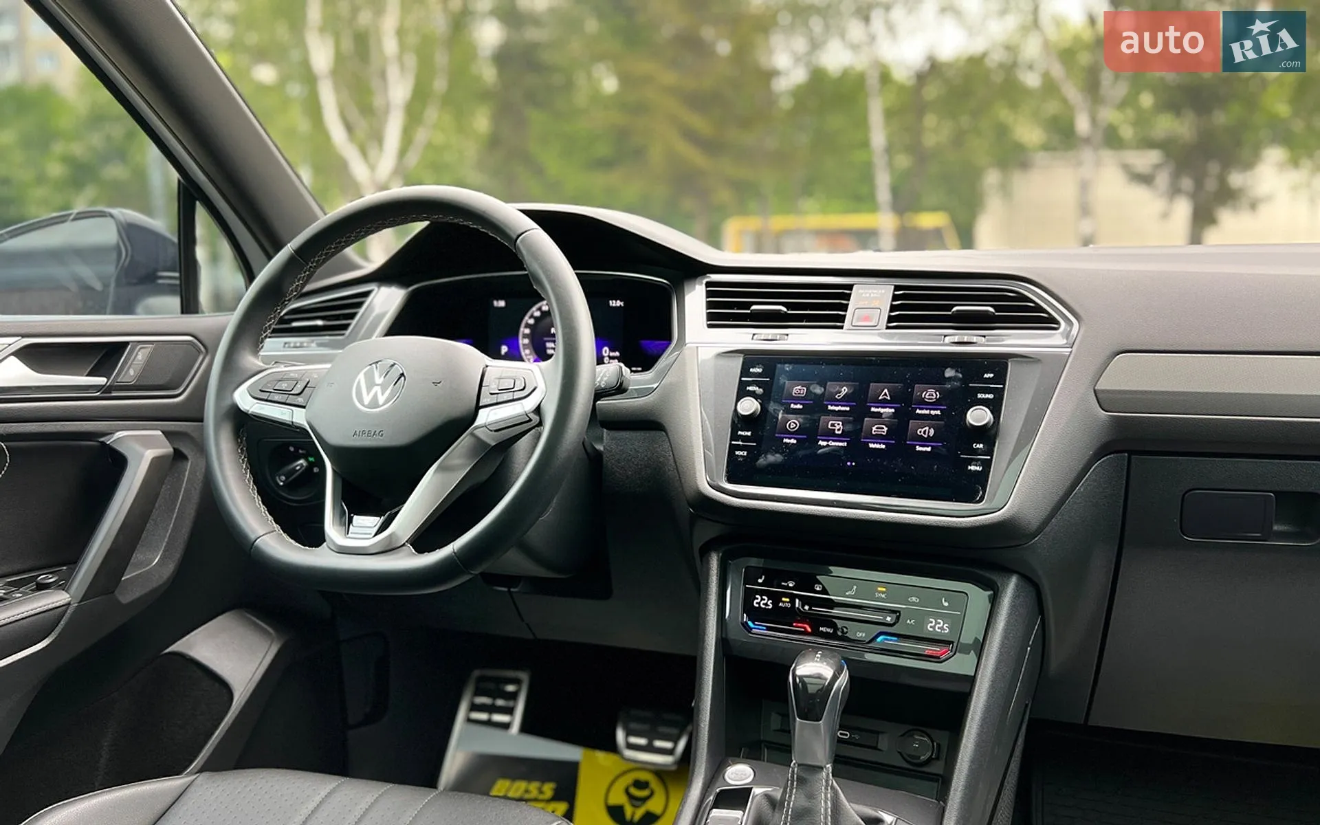 2022 Volkswagen Tiguan - мініатюра 21