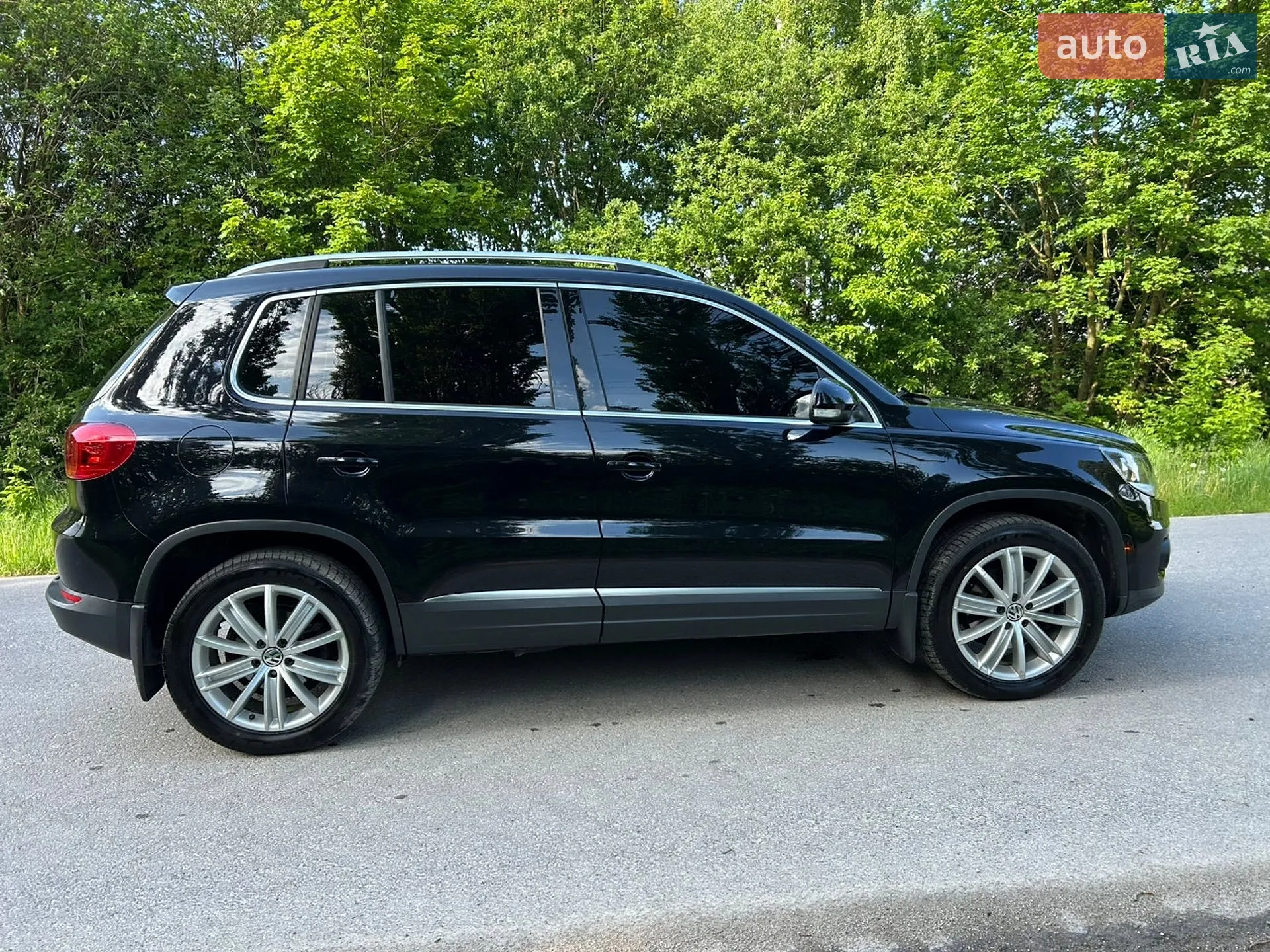 2015 Volkswagen Tiguan - мініатюра 8