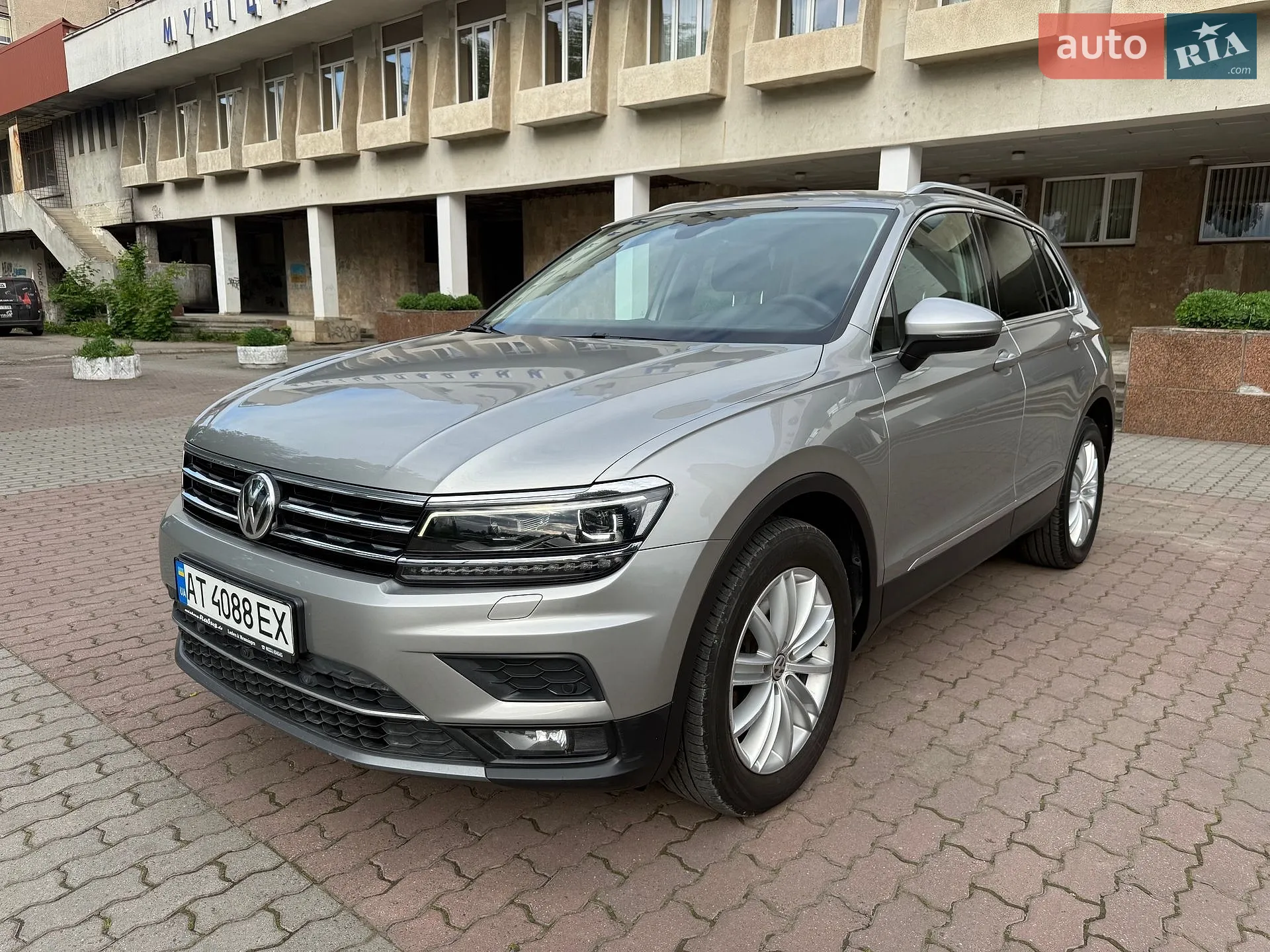 2018 Volkswagen Tiguan - мініатюра 43