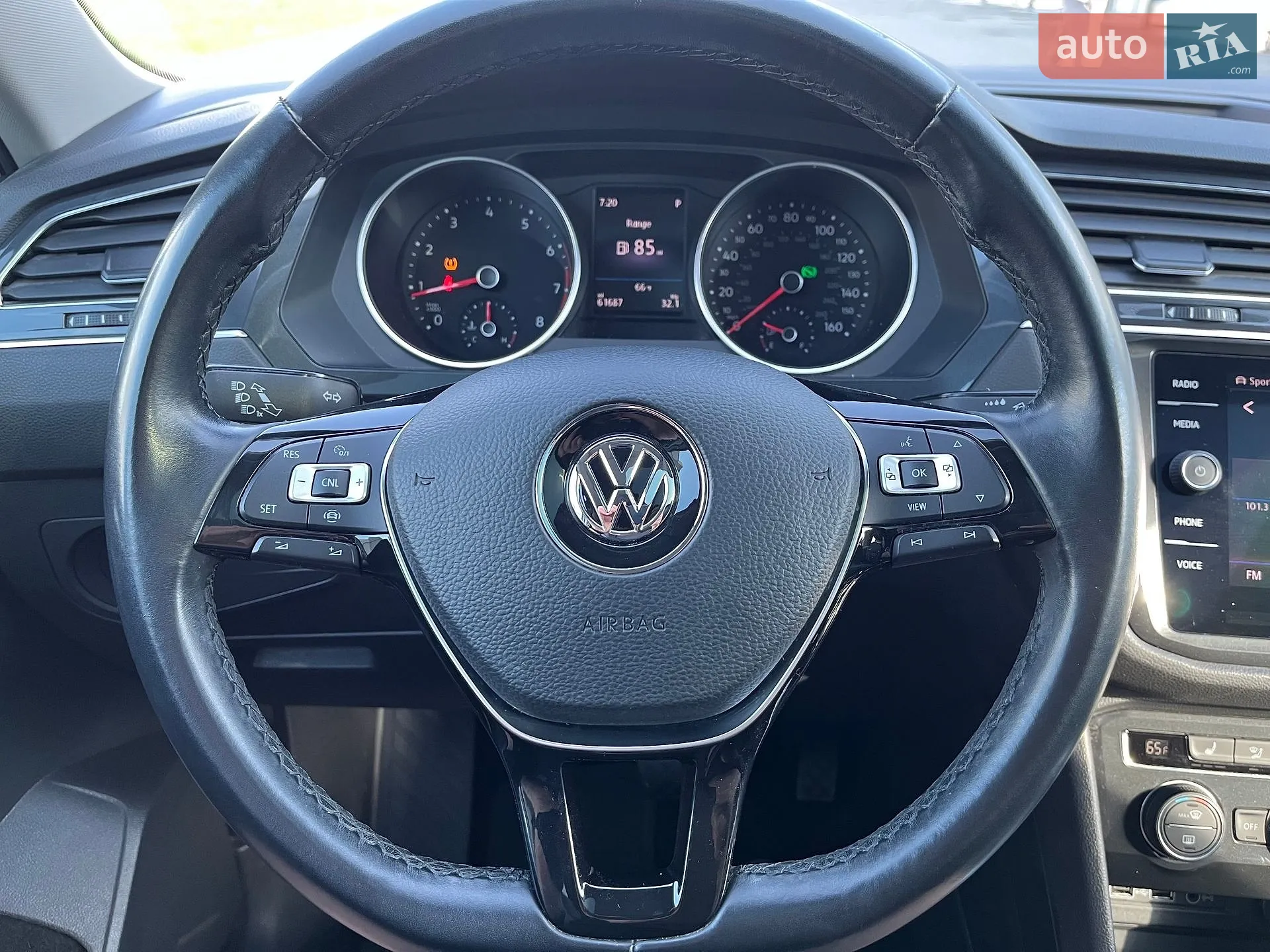 2018 Volkswagen Tiguan - мініатюра 26