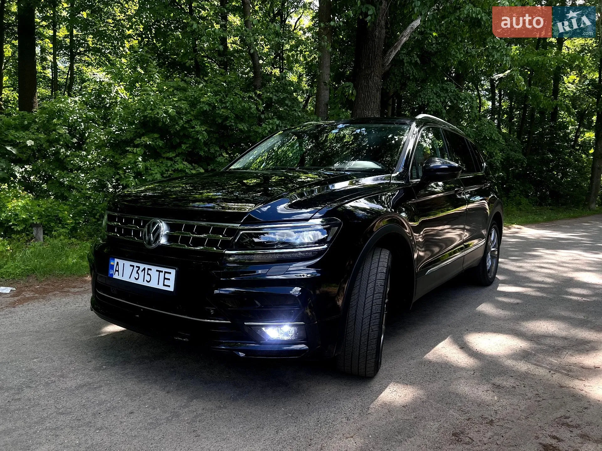 2021 Volkswagen Tiguan - мініатюра 2