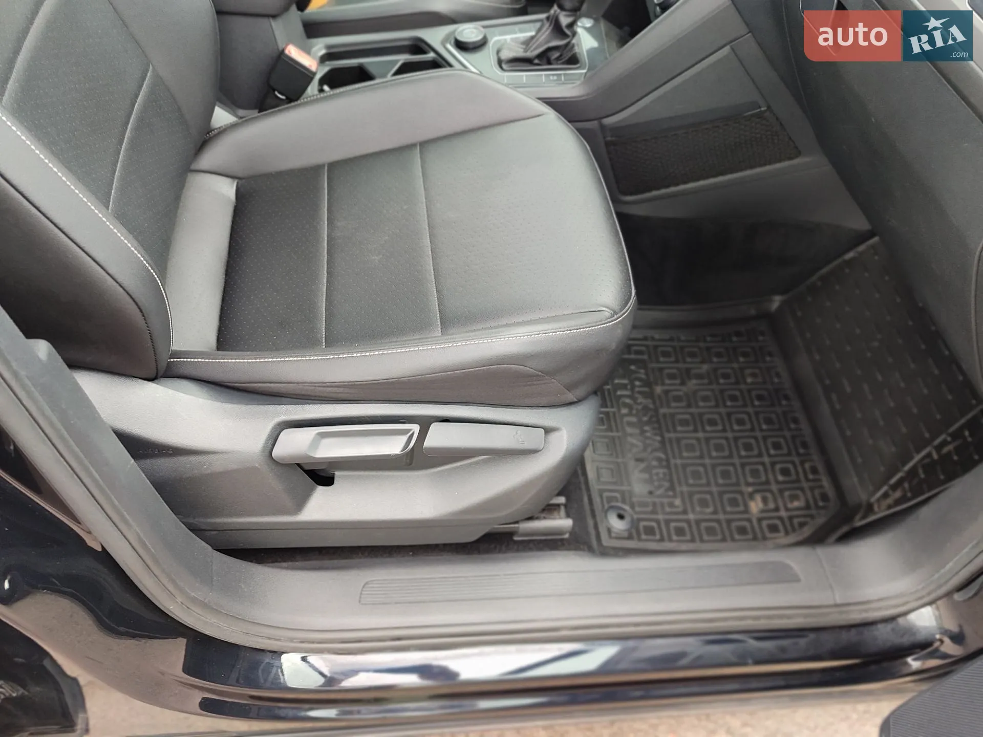 2021 Volkswagen Tiguan - мініатюра 73