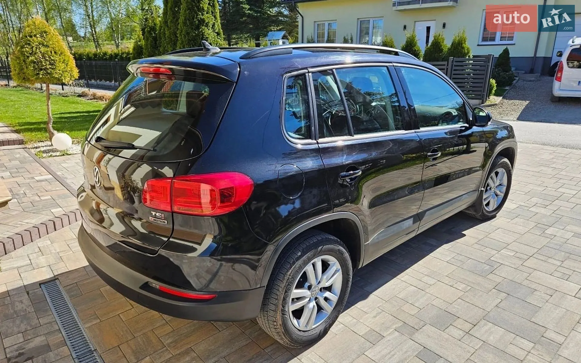 2016 Volkswagen Tiguan - мініатюра 3