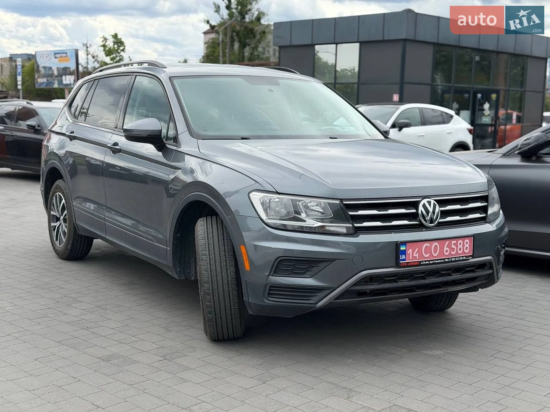 2017 Volkswagen Tiguan - мініатюра 3