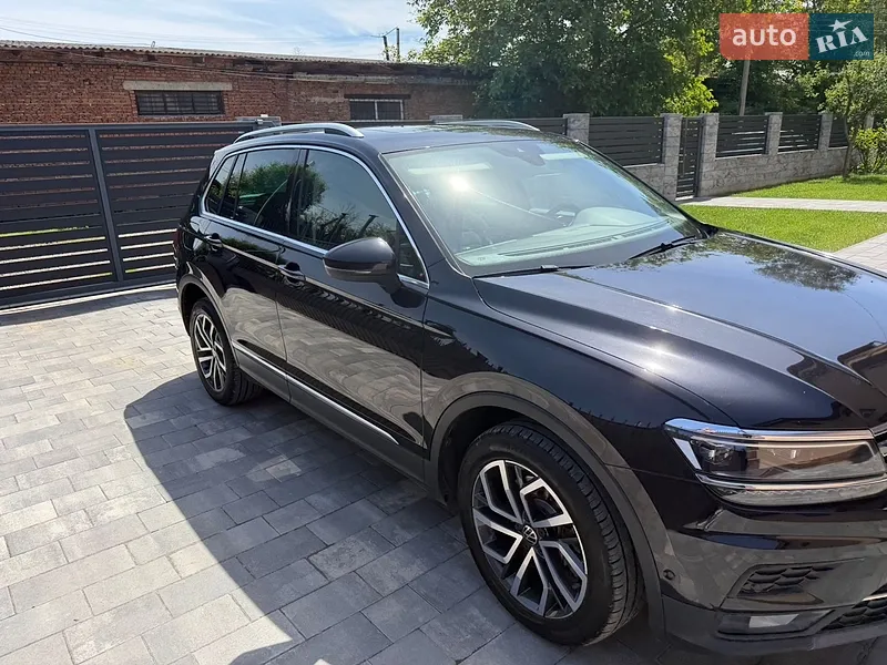 Volkswagen Tiguan 2019 VIN WVGZZZ5NZKW898447 фото оголошення 5 з 60