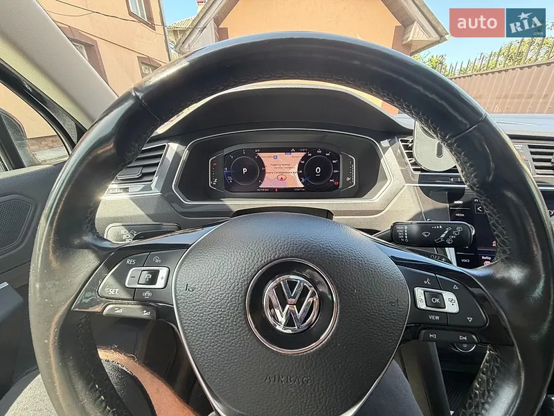 Volkswagen Tiguan 2019 VIN WVGZZZ5NZKW898447 фото оголошення 19 з 60