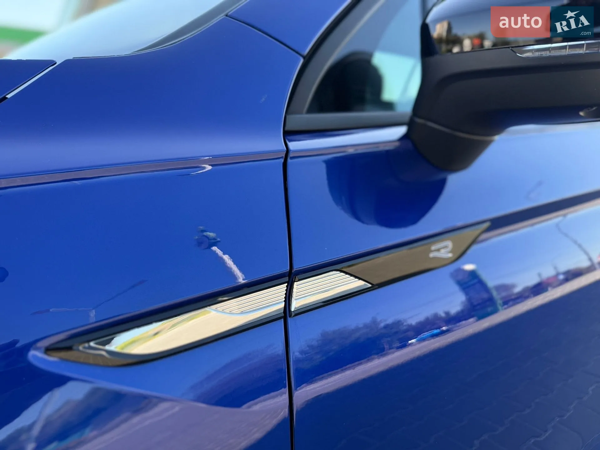 2021 Volkswagen Tiguan - мініатюра 25