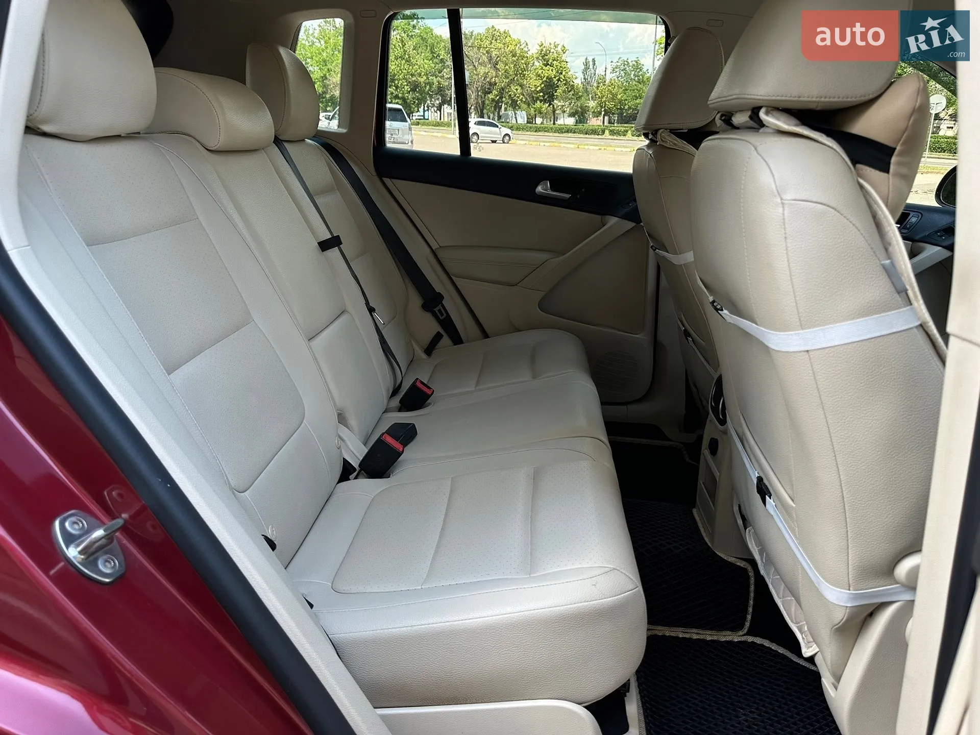 2015 Volkswagen Tiguan - мініатюра 24