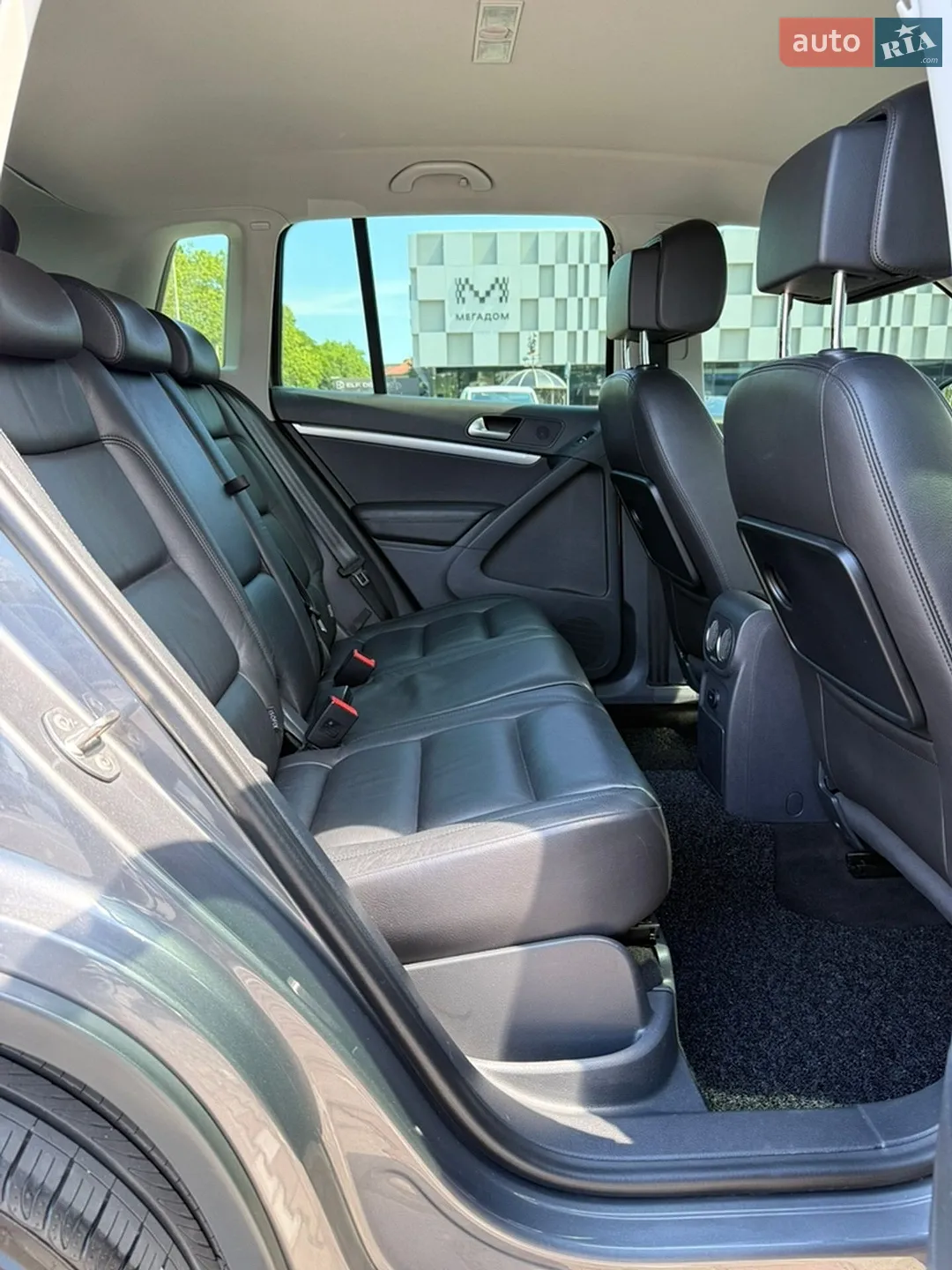 2014 Volkswagen Tiguan - мініатюра 23